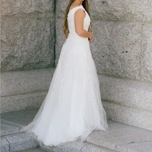 Lulus White and Champagne Lace Bridal Gown